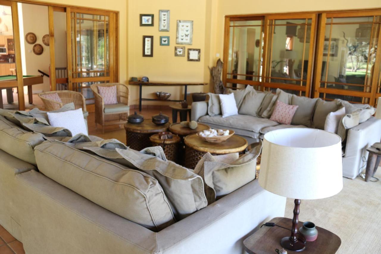 Ngangane Lodge & Reserve Francistown Extérieur photo