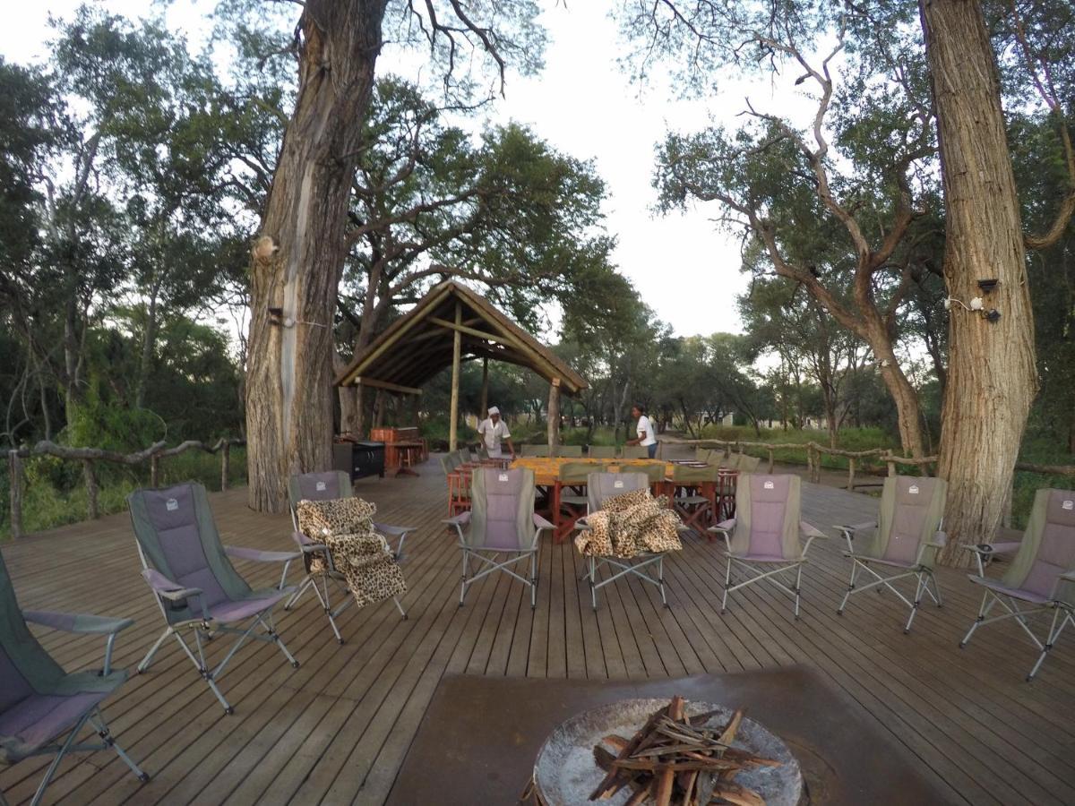 Ngangane Lodge & Reserve Francistown Extérieur photo